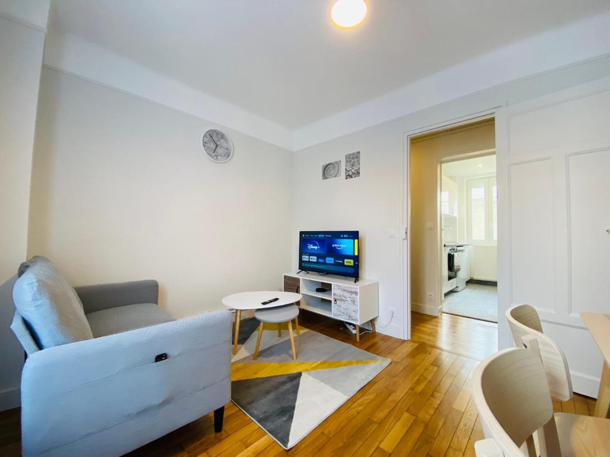 Cozy Appart' 2 Centre Ville Proche Gare Massy - Cozy Houses Exterior photo